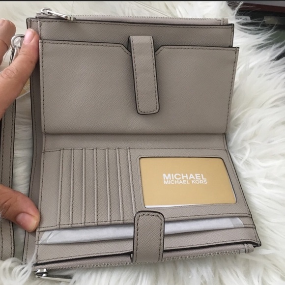 Michael Kors small shoulder tote wallet bundle - Picture 8 of 8